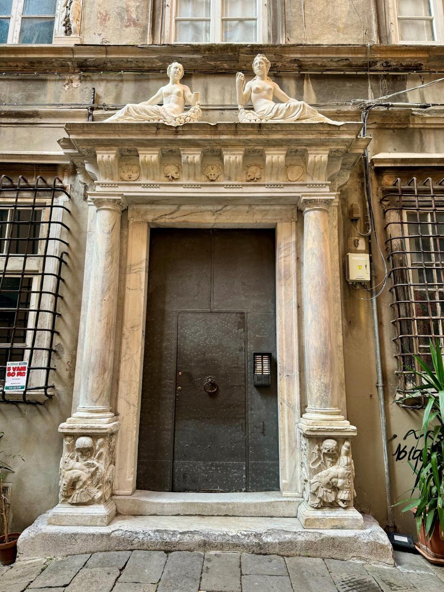 Apartamento Aquarium 1'Minute! Free Wifi & Netflix "Casa Ripamaris Agnello" - Genova, Centro Storico By Tilo Exterior foto