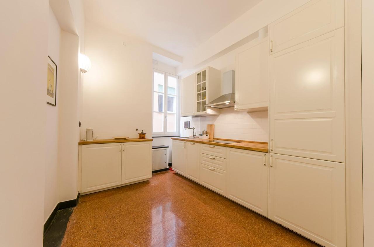Apartamento Aquarium 1'Minute! Free Wifi & Netflix "Casa Ripamaris Agnello" - Genova, Centro Storico By Tilo Exterior foto