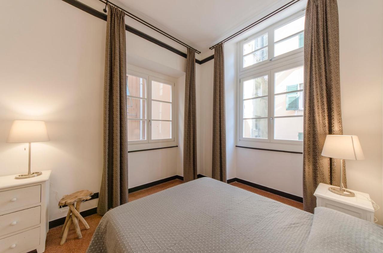 Apartamento Aquarium 1'Minute! Free Wifi & Netflix "Casa Ripamaris Agnello" - Genova, Centro Storico By Tilo Exterior foto