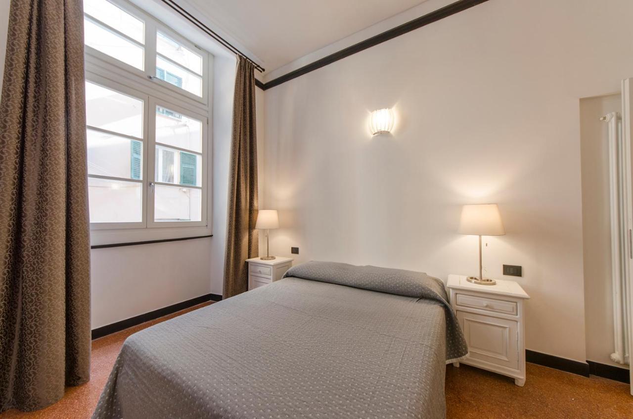Apartamento Aquarium 1'Minute! Free Wifi & Netflix "Casa Ripamaris Agnello" - Genova, Centro Storico By Tilo Exterior foto